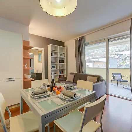 22 - Happy Apartment