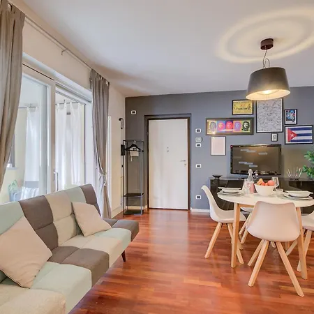 Apartment 22 - Happy