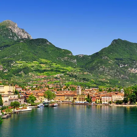 22 - Happy Apartment Riva del Garda